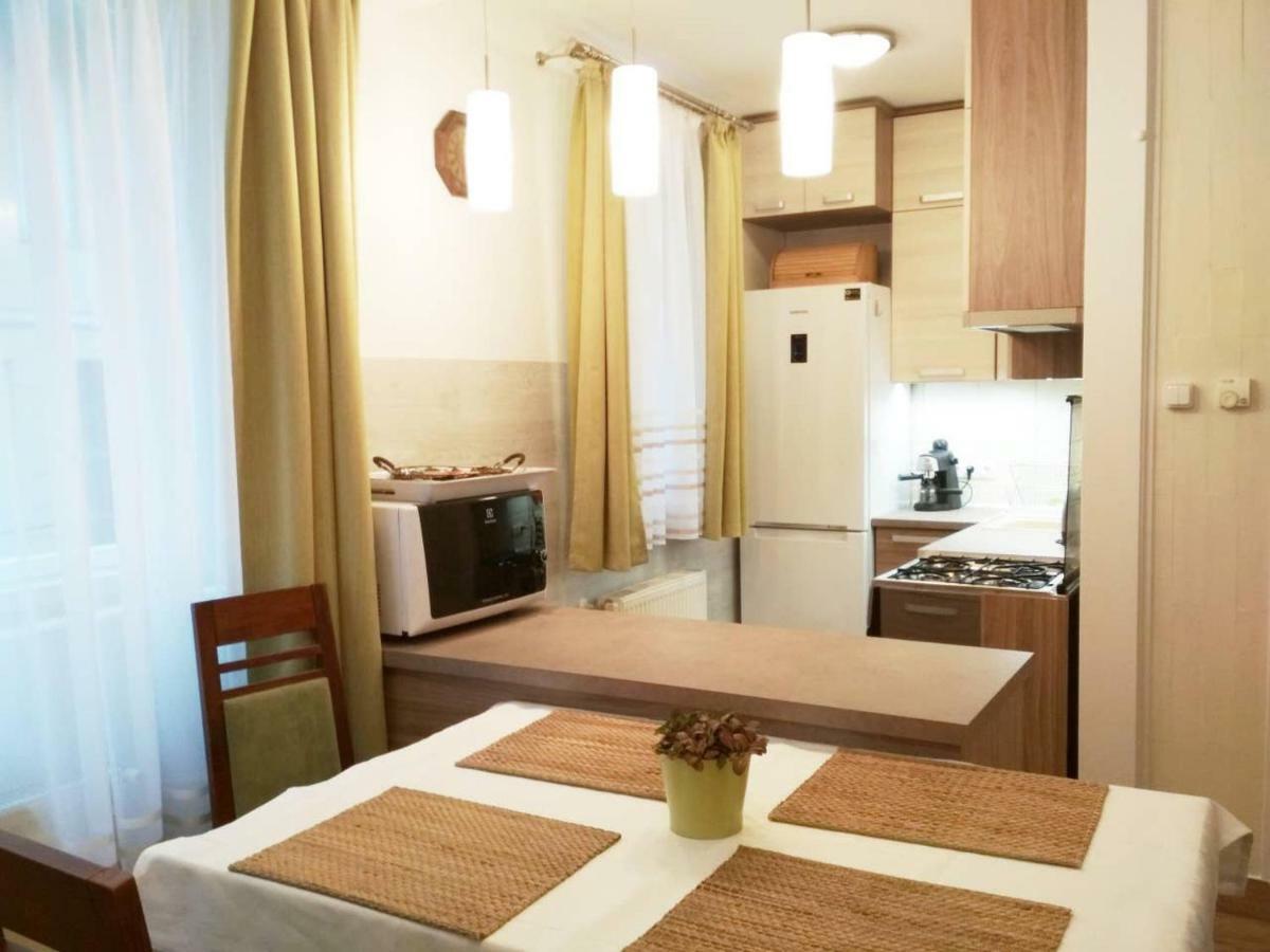 Zsuzsa Apartman Budapest Exterior photo