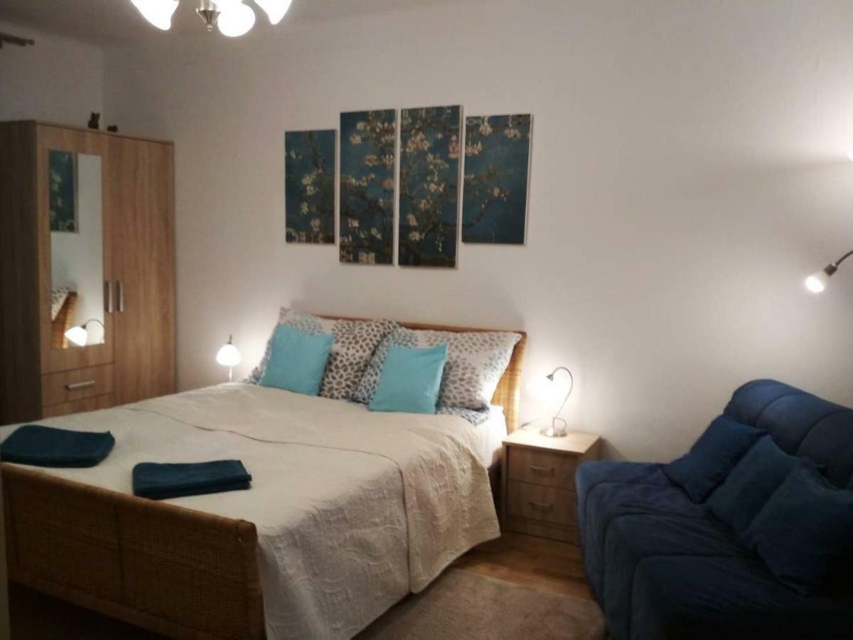 Zsuzsa Apartman Budapest Exterior photo