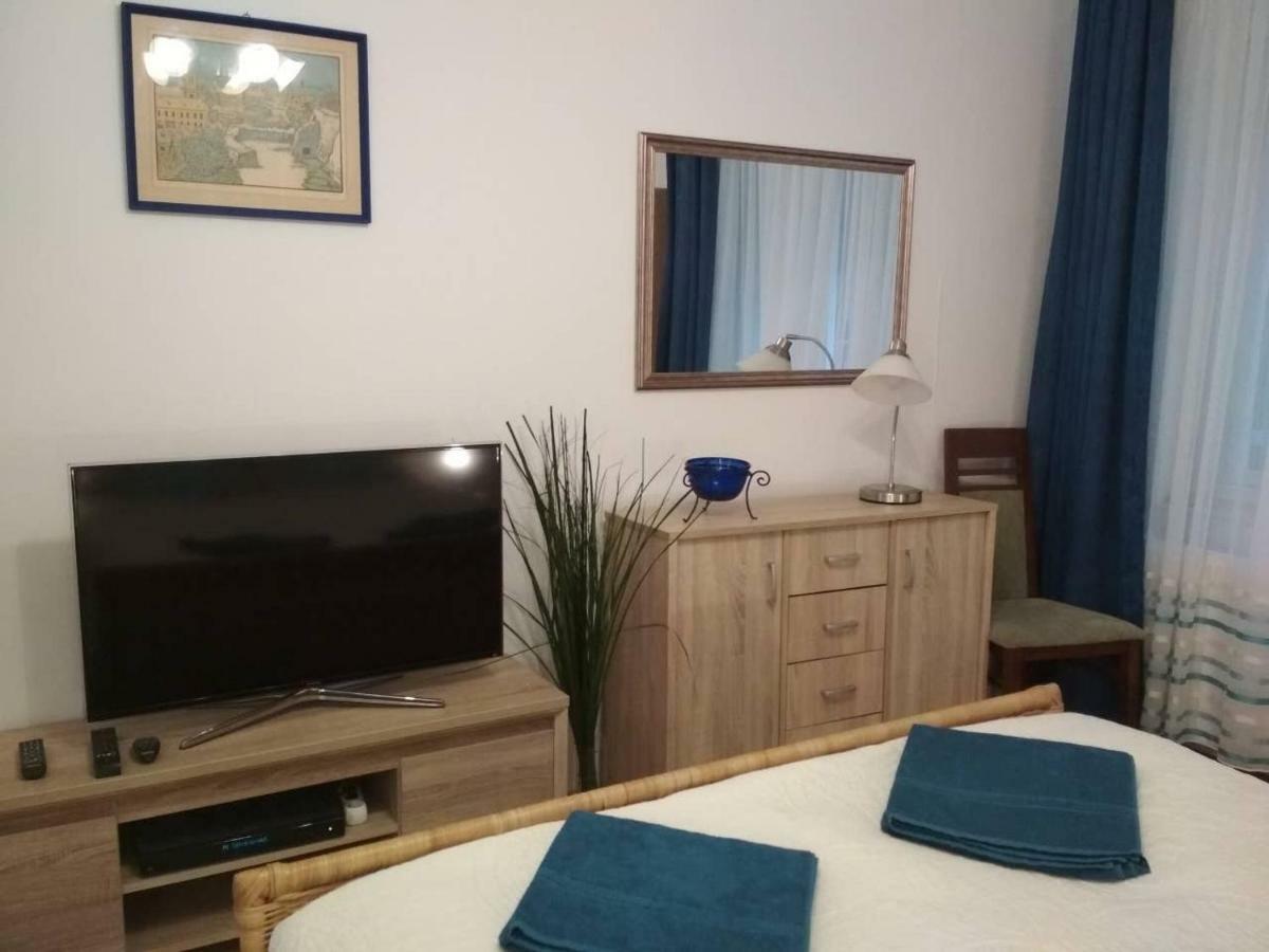 Zsuzsa Apartman Budapest Exterior photo
