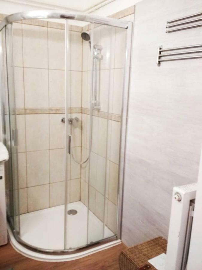 Zsuzsa Apartman Budapest Exterior photo